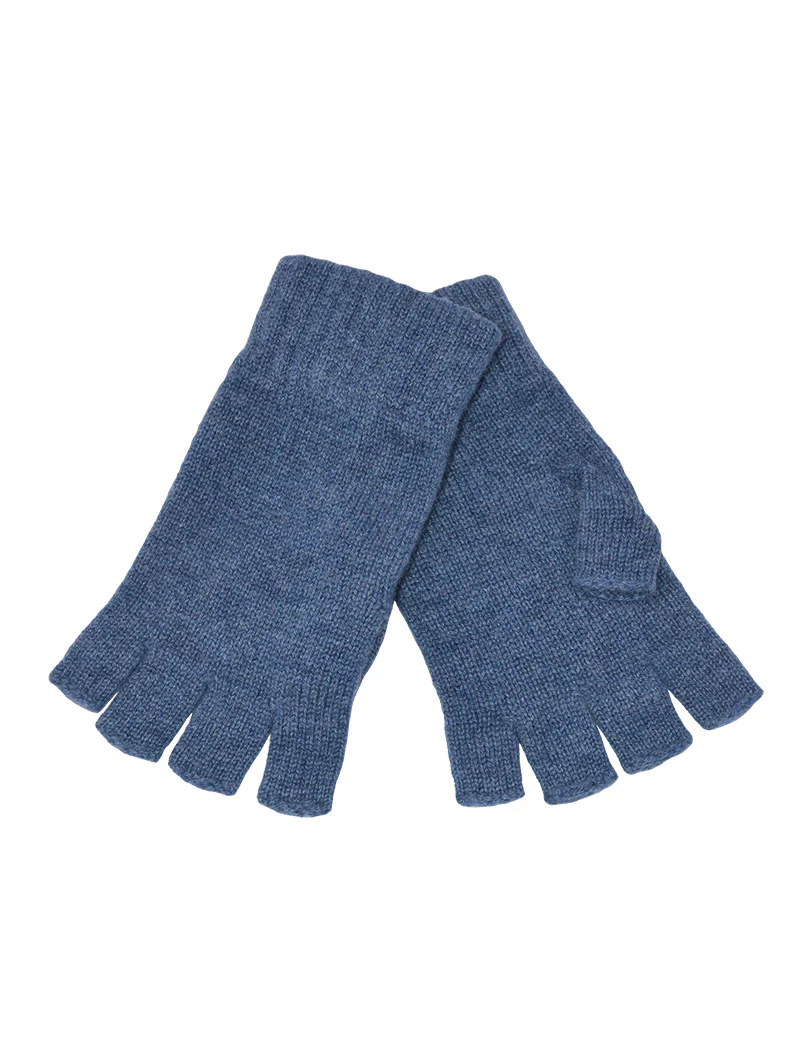 Womens Scottish Cashmere Fingerless Gloves - Image 10