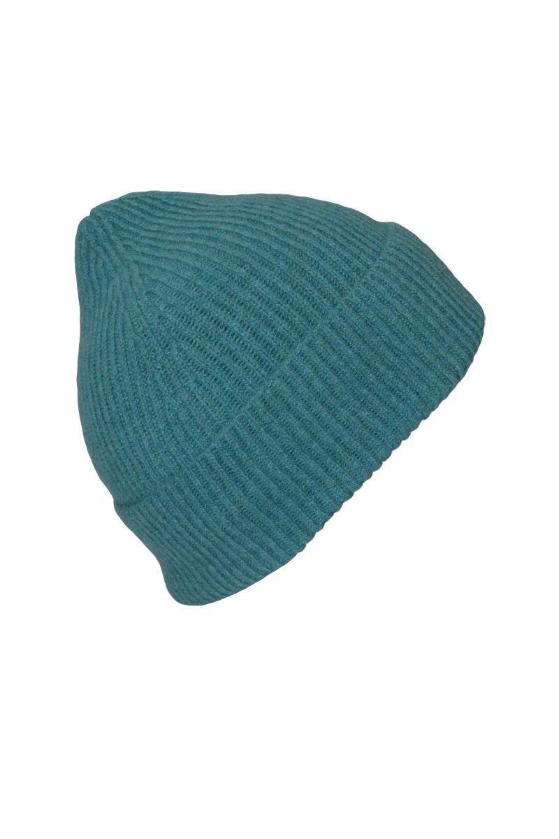 Lambswool Ribbed Beanie Hat - Image 13