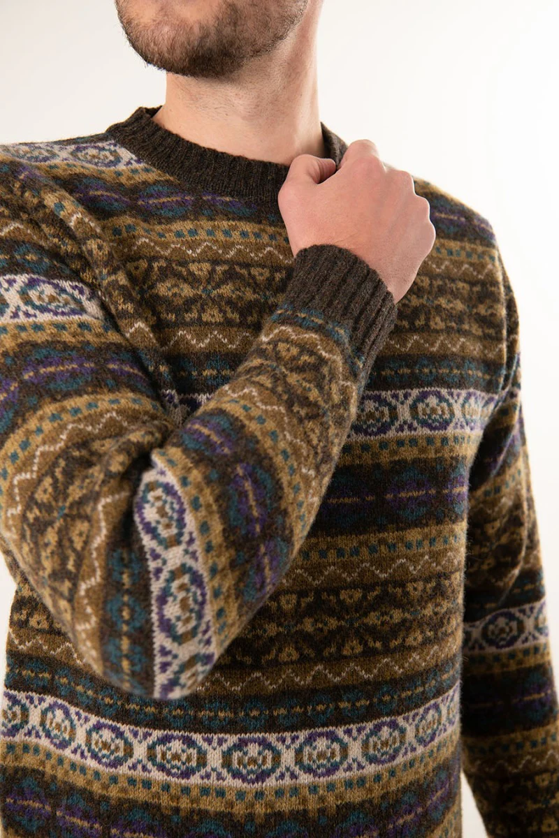 Mens Fair isle Drumtochty Jumper - Olive Brown - Image 6