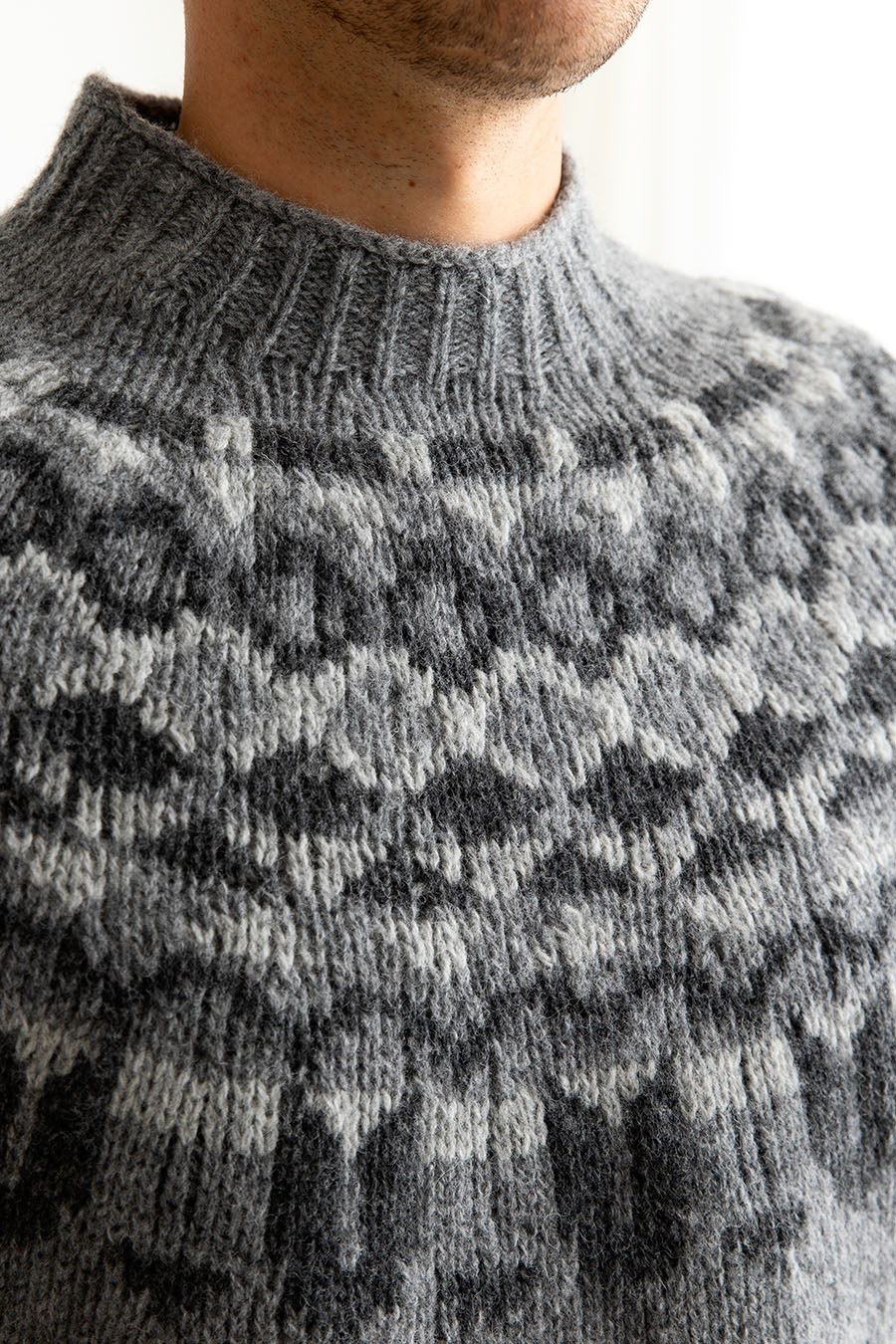 Mens Fair isle Brodgar Yoke Jumper - Grey - Image 4