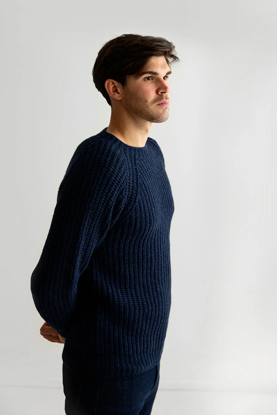 Mens Geelong Superfine Lambswool Fisherman’s Rib Jumper - Navy blue - Image 6