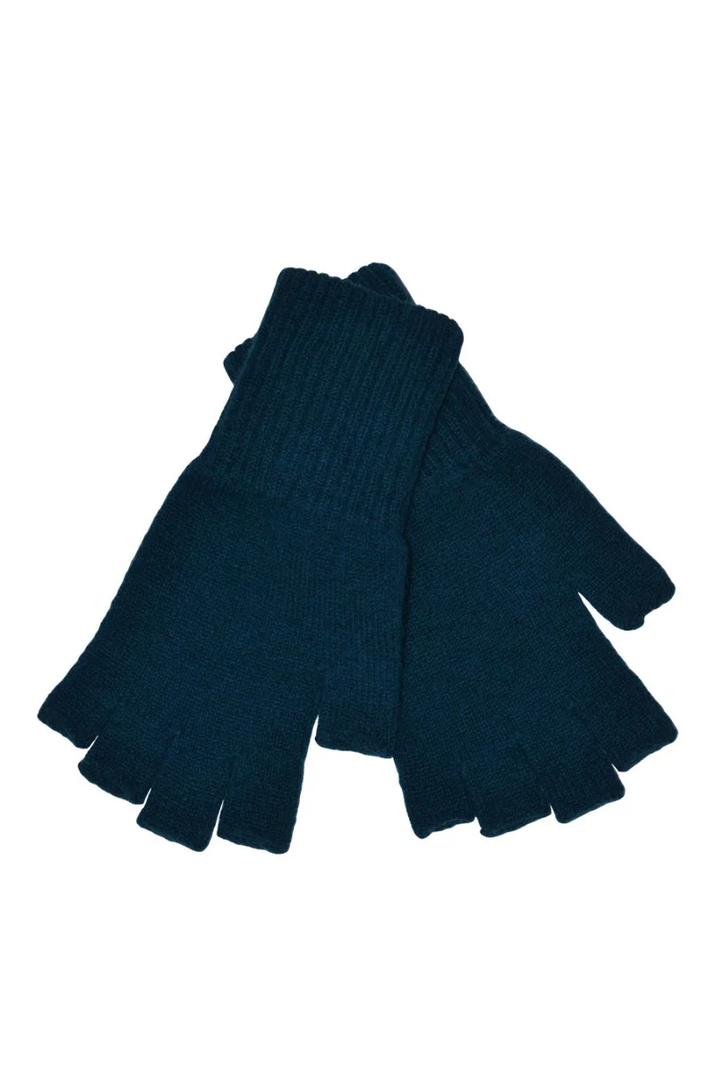 Mens Scottish Lambswool Fingerless Gloves - Image 9