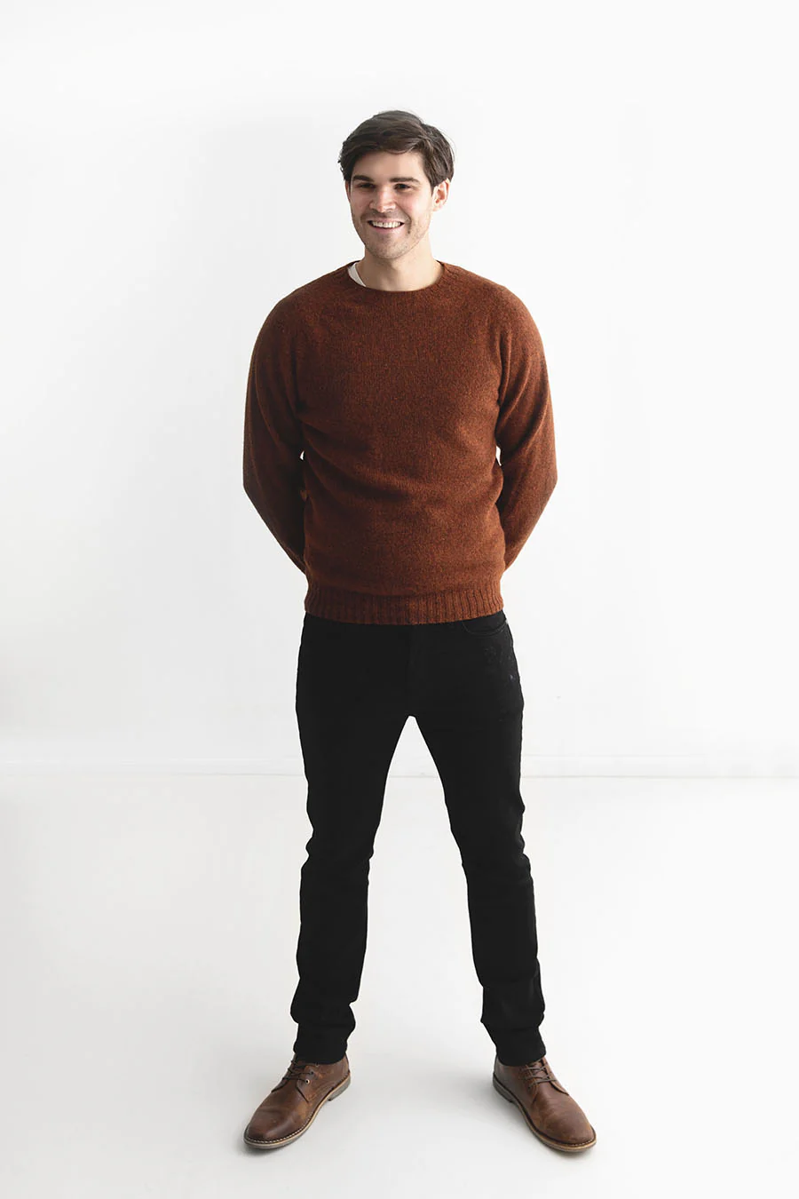 Mens Seamless Saddle Shoulder Shetland Jumper - Rust - Image 5