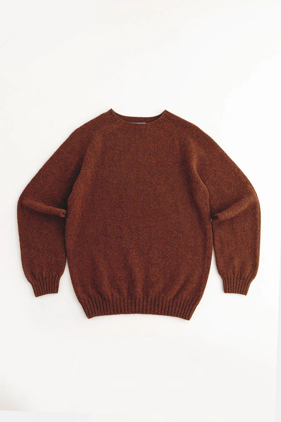 Mens Seamless Saddle Shoulder Shetland Jumper - Rust - Image 6