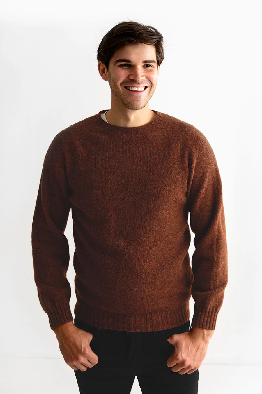 Mens Seamless Saddle Shoulder Shetland Jumper - Rust - Image 7