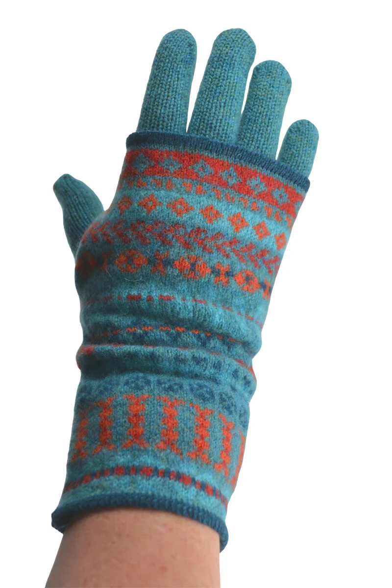 Ugie Fair isle wrist warmer fingerless gloves - Teal - Image 3